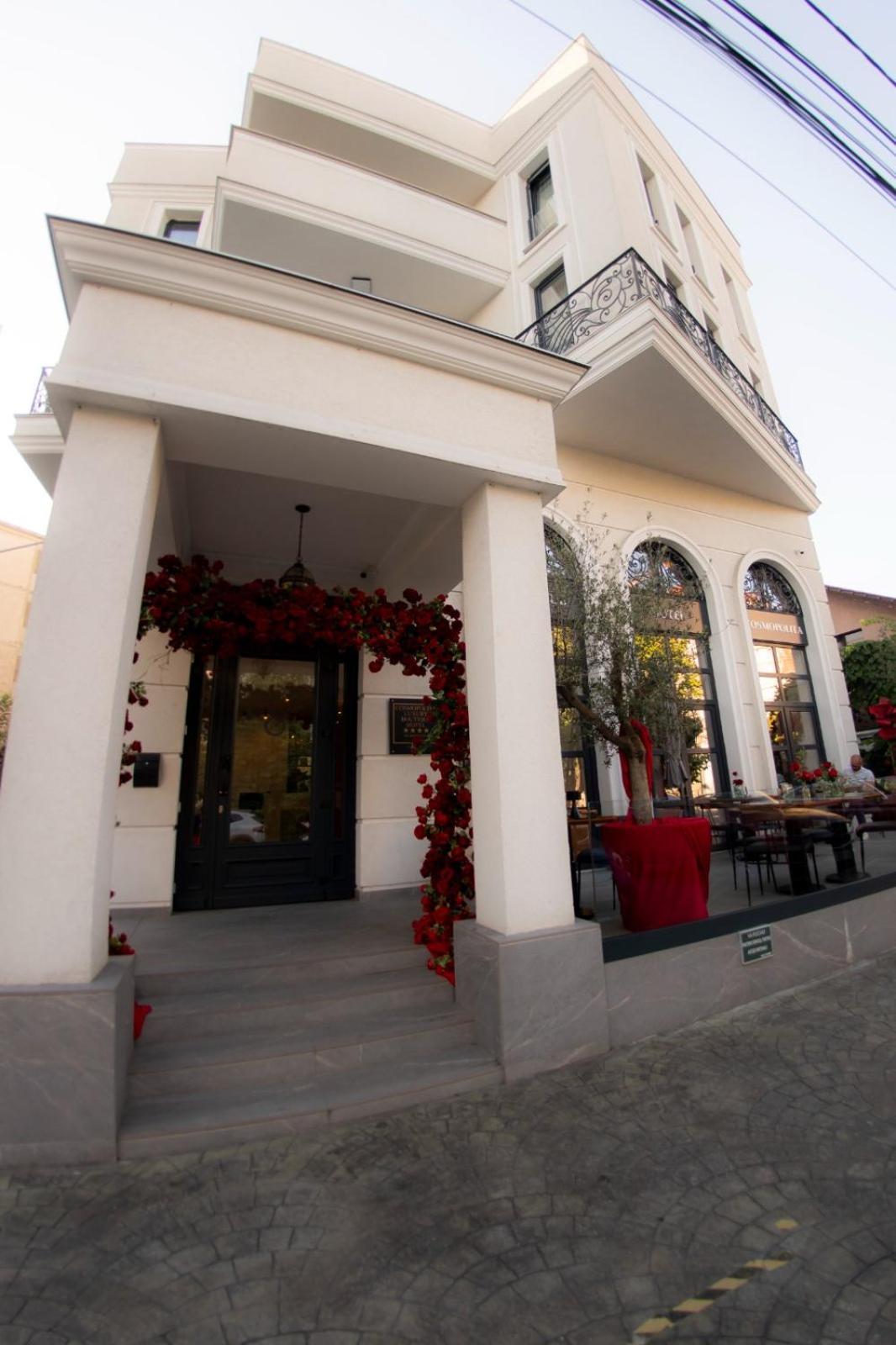 Cosmopolita Boutique Hotel Timişoara Exterior foto