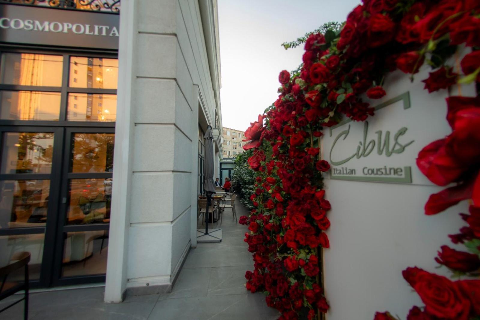 Cosmopolita Boutique Hotel Timişoara Exterior foto